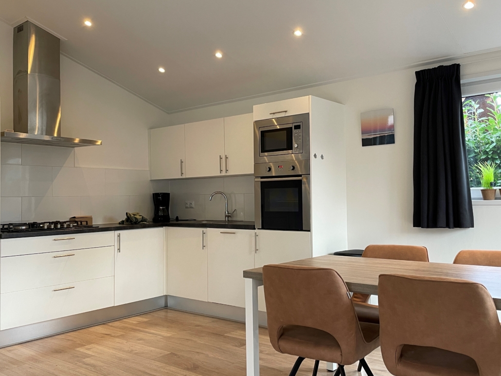 Lochemvakantiehuisje keuken02